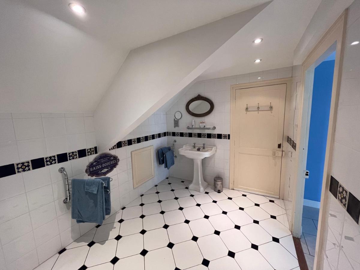 Le Bouquet Bleu Bed And Breakfast Siorac-en-Perigord Luaran gambar